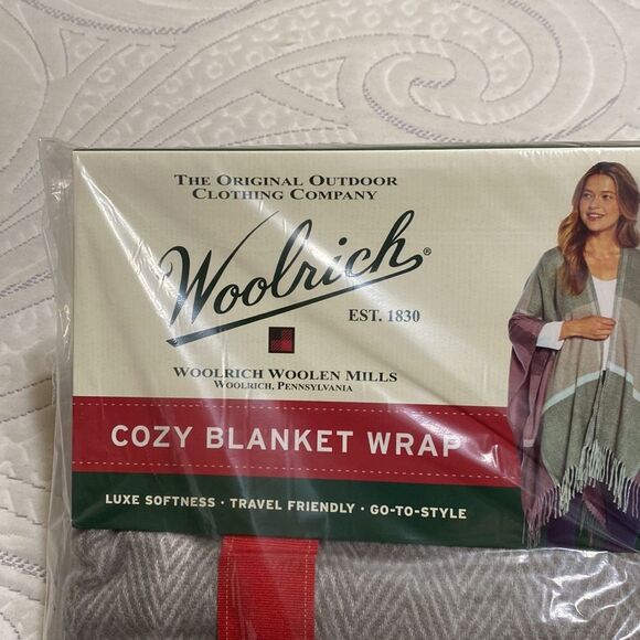 Woolrich textured plaid cozy blanket wrap with fringe trim - Picture 6 of 7